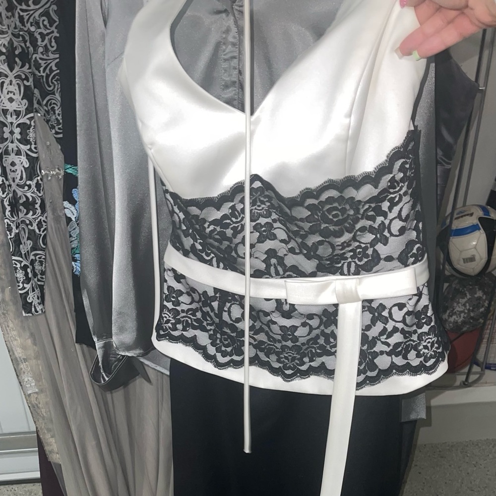 Long black and white dress